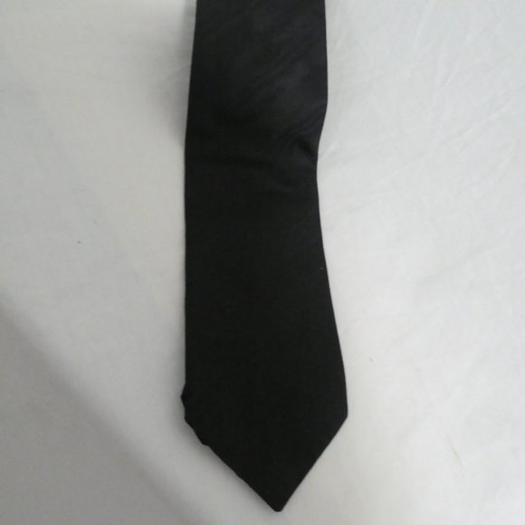 Striped Black Silk Necktie | Hand Crafted In Canada - Picture 5 of 5